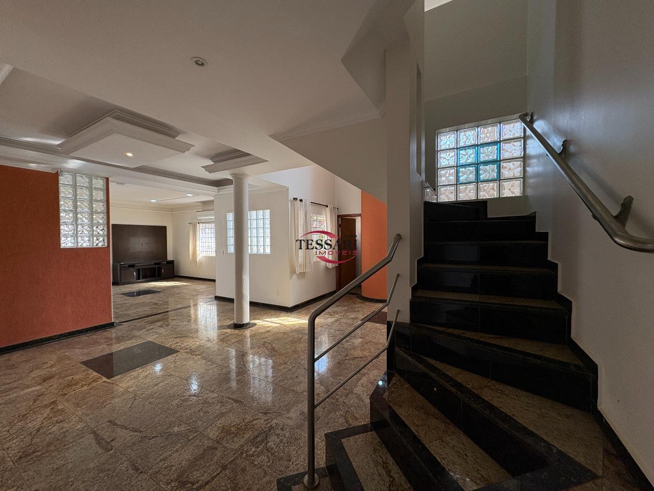 Casa com 4 quartos à venda, 482m² — foto 1 de 30