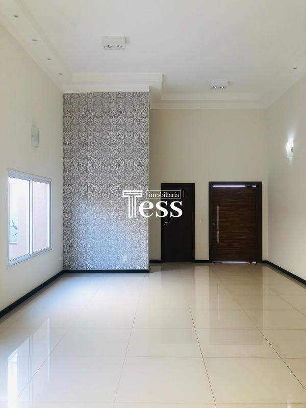 Casa de Condomínio com 3 quartos para aluguel, 278m² — foto 2 de 30