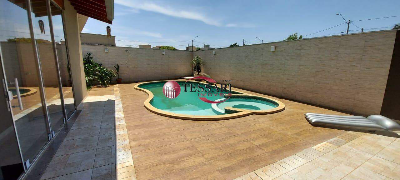 Casa de Condomínio com 5 quartos à venda, 235m² — foto 5 de 7