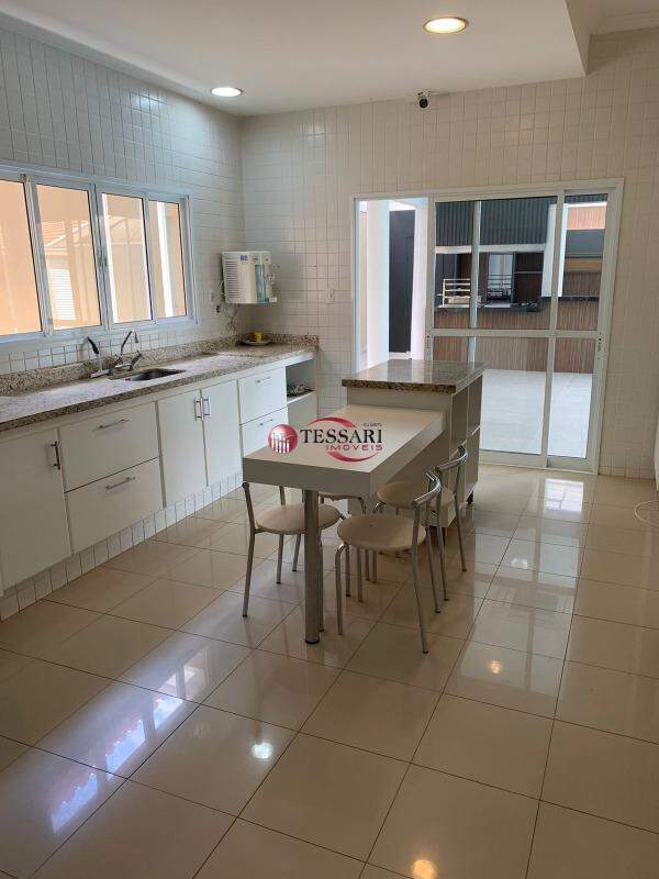 Casa de Condomínio com 3 quartos à venda, 373m² — foto 7 de 27