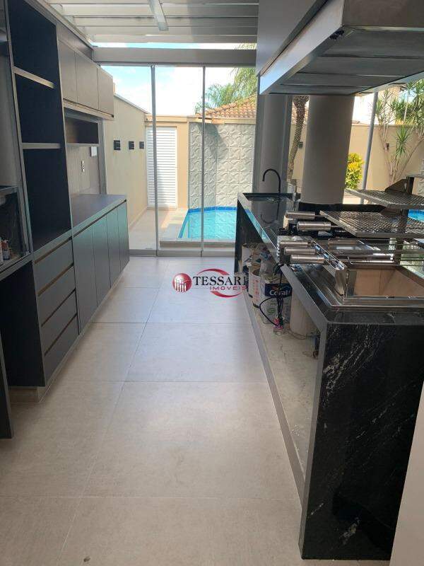 Casa de Condomínio com 3 quartos à venda, 373m² — foto 9 de 27