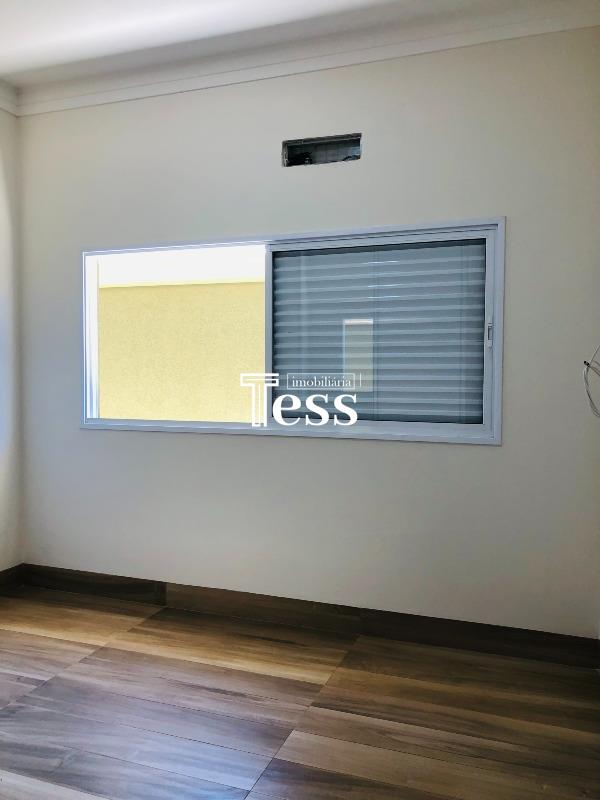 Casa de Condomínio com 3 quartos para aluguel, 248m² — foto 16 de 27