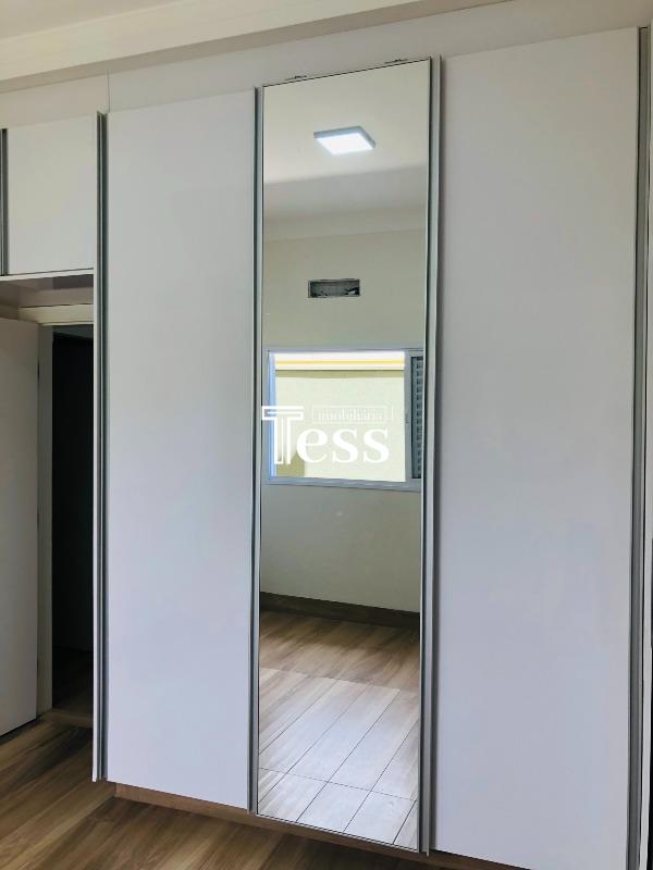 Casa de Condomínio com 3 quartos para aluguel, 248m² — foto 15 de 27
