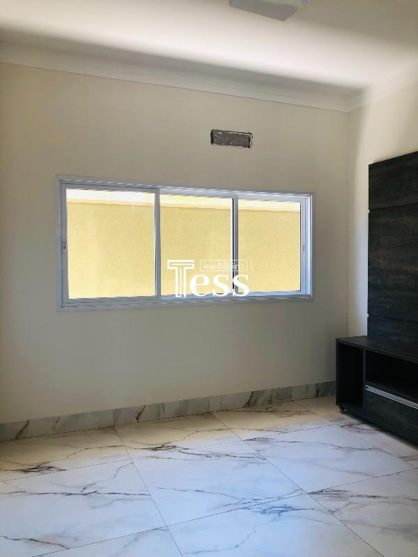 Casa de Condomínio com 3 quartos para aluguel, 248m² — foto 4 de 27