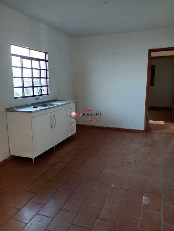 Casa com 3 quartos para aluguel, 80m² — foto 10 de 13