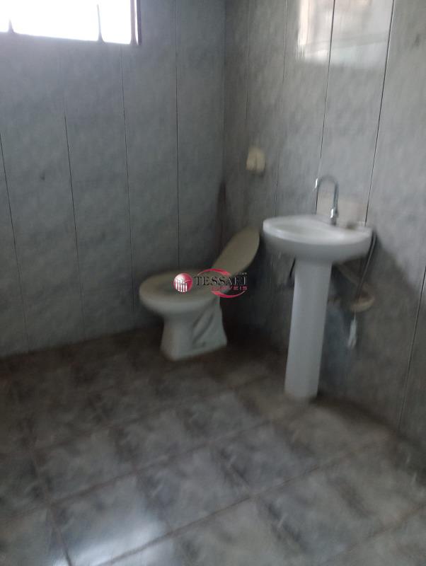 Casa com 3 quartos para aluguel, 80m² — foto 8 de 13