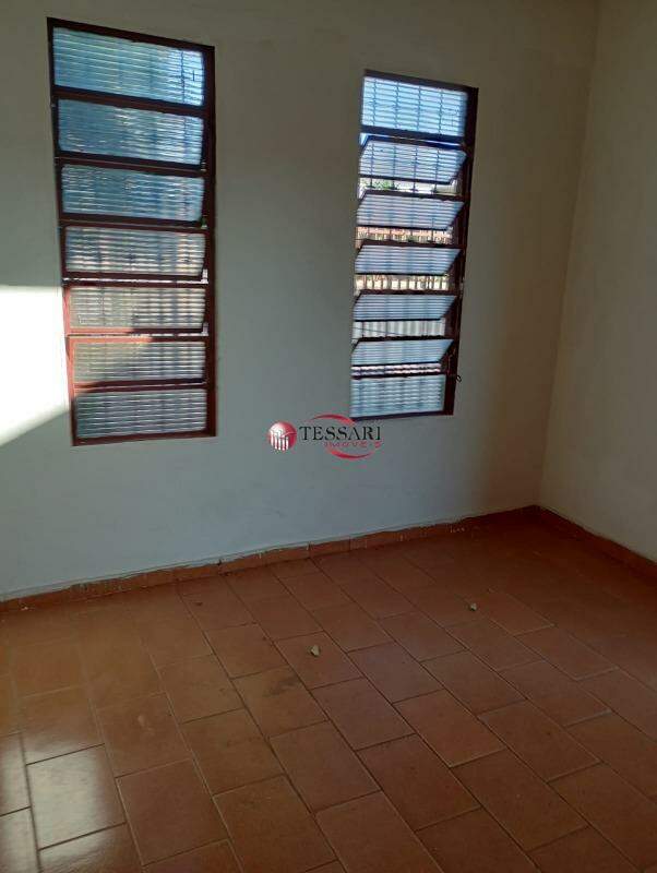 Casa com 3 quartos para aluguel, 80m² — foto 4 de 13