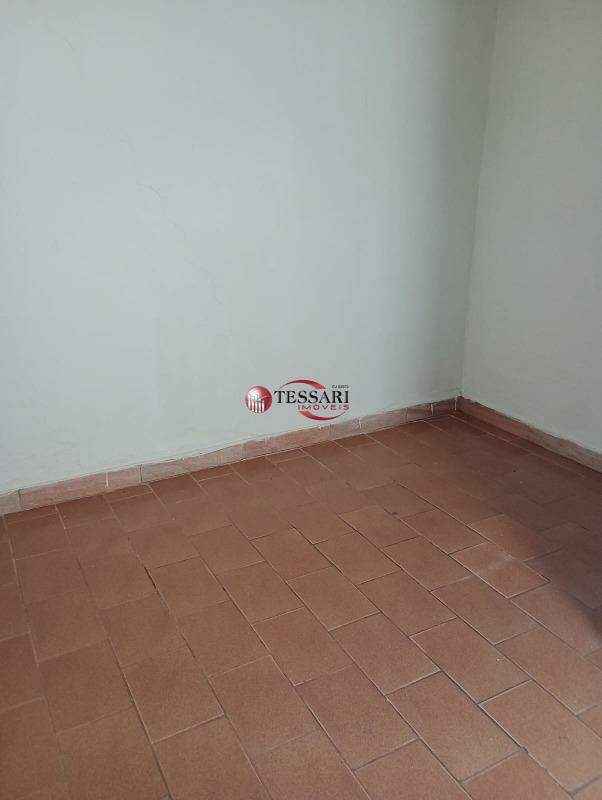 Casa com 3 quartos para aluguel, 80m² — foto 7 de 13