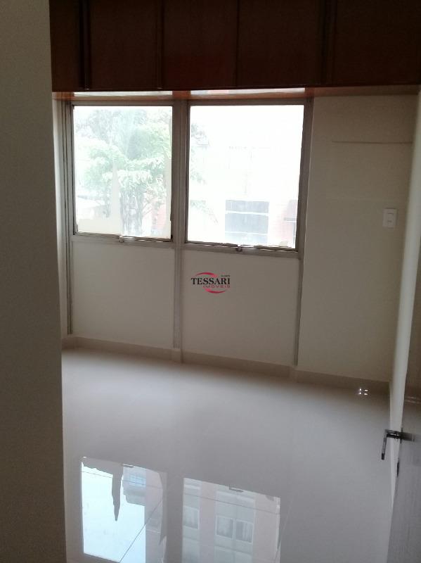 Apartamento com 3 quartos para aluguel, 98m² — foto 4 de 20