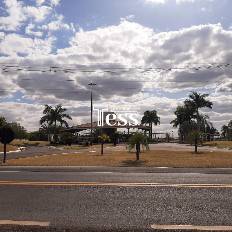 Terreno / Lote / Condomínio à venda, 900m² — foto 4 de 4