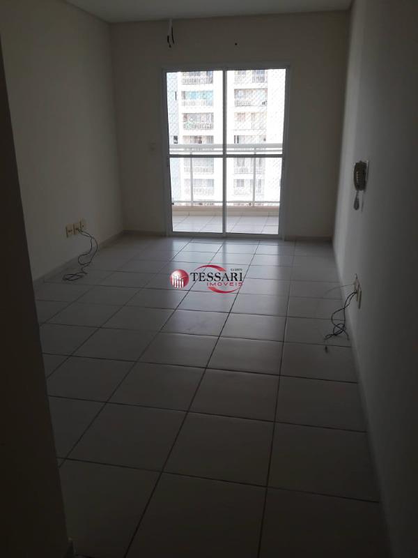 Apartamento com 2 quartos para aluguel, 70m² — foto 3 de 13