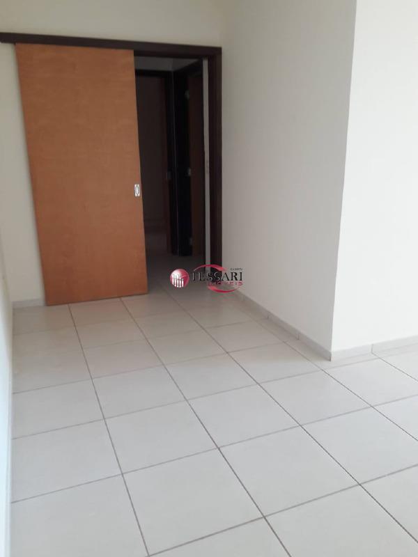 Apartamento com 2 quartos para aluguel, 70m² — foto 4 de 13