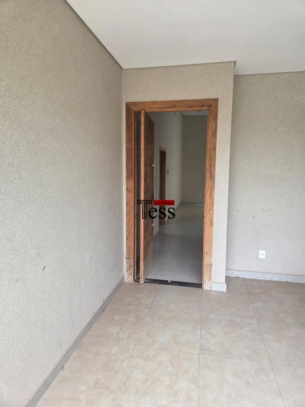 Casa de Condomínio com 3 quartos à venda, 152m² — foto 2 de 26