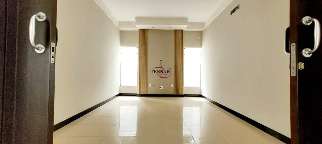 Casa de Condomínio com 4 quartos para aluguel, 280m² — foto 8 de 20