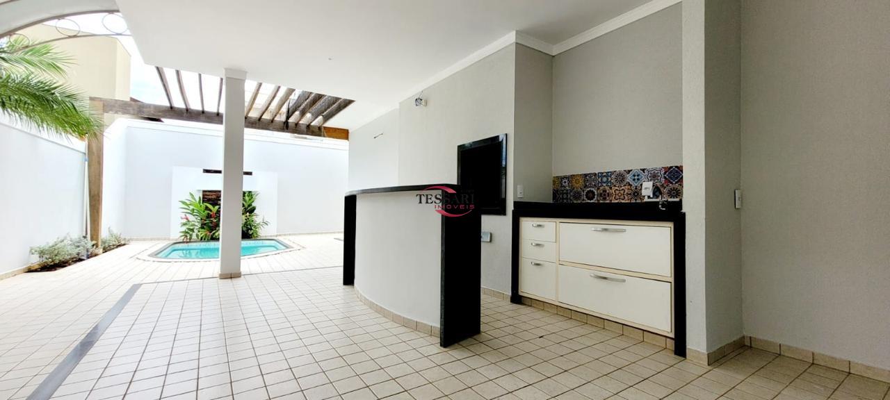 Casa de Condomínio com 4 quartos para aluguel, 280m² — foto 16 de 20