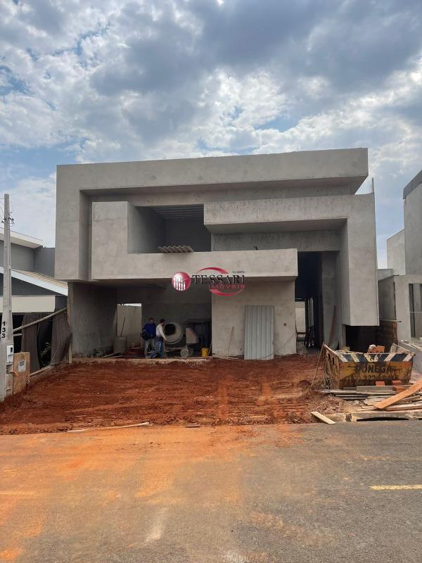 Casa de Condomínio com 3 quartos à venda, 210m² — foto 1 de 3