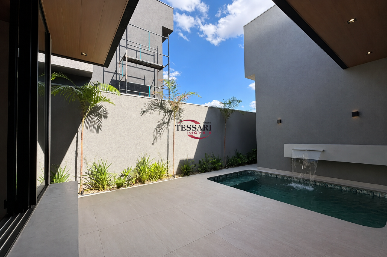 Casa de Condomínio com 3 quartos à venda, 226m² — foto 23 de 27