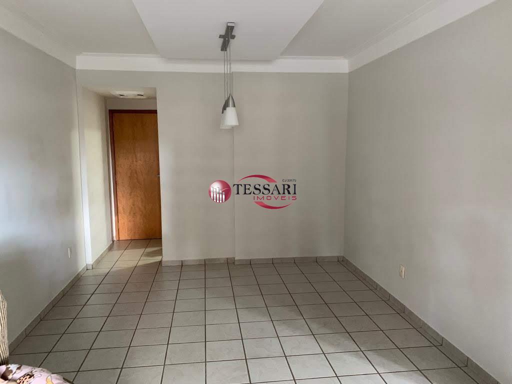 Apartamento com 3 quartos à venda, 100m² — foto 2 de 14