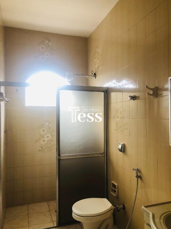 Casa com 3 quartos para aluguel, 160m² — foto 13 de 22