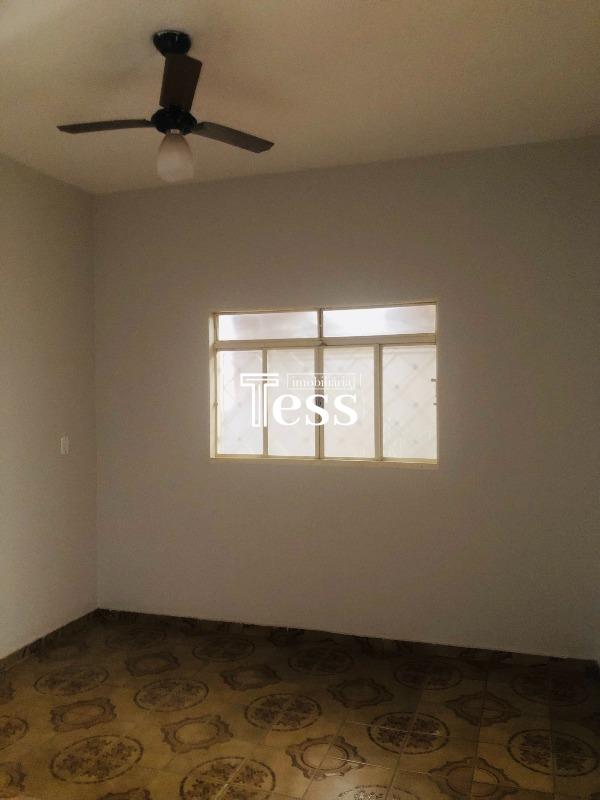 Casa com 3 quartos para aluguel, 160m² — foto 15 de 22