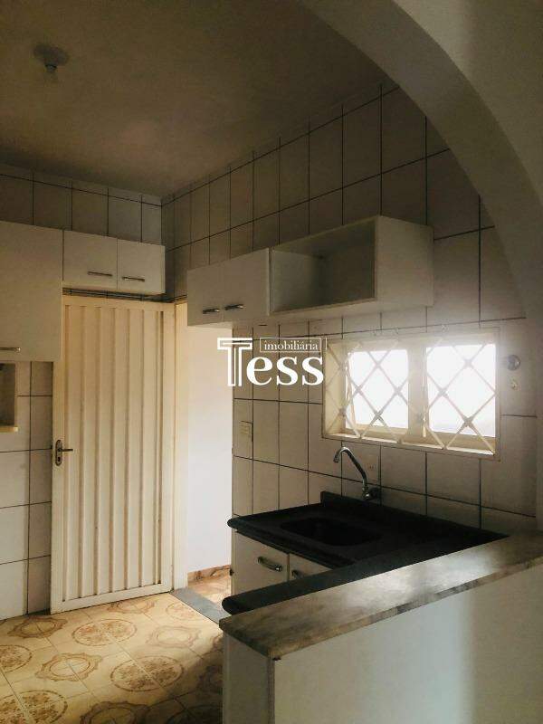 Casa com 3 quartos para aluguel, 160m² — foto 16 de 22