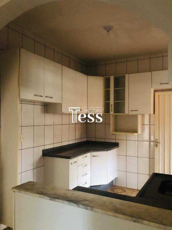 Casa com 3 quartos para aluguel, 160m² — foto 17 de 22
