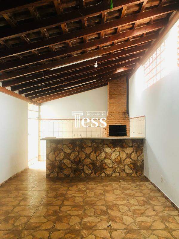 Casa com 3 quartos para aluguel, 160m² — foto 19 de 22