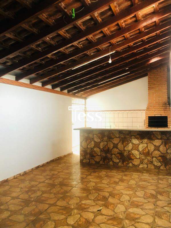 Casa com 3 quartos para aluguel, 160m² — foto 20 de 22