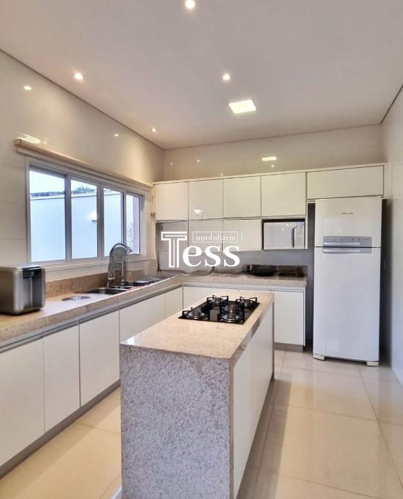 Casa de Condomínio com 5 quartos à venda, 370m² — foto 6 de 8