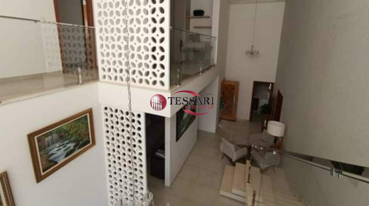 Casa de Condomínio com 3 quartos à venda, 242m² — foto 9 de 17