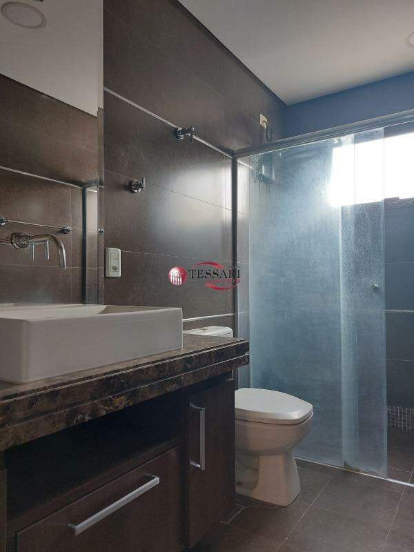 Apartamento com 3 quartos para aluguel, 260m² — foto 20 de 29