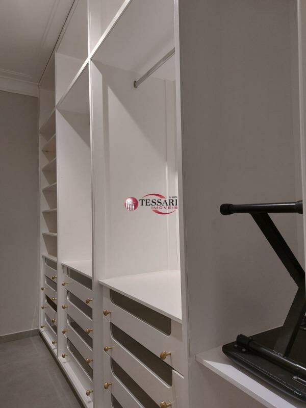 Apartamento com 3 quartos para aluguel, 260m² — foto 16 de 29