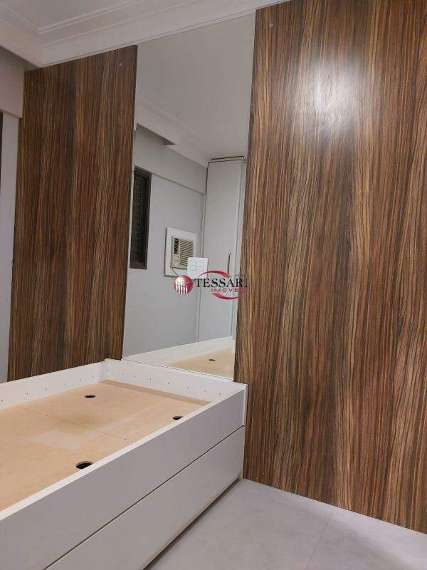 Apartamento com 3 quartos para aluguel, 260m² — foto 15 de 29
