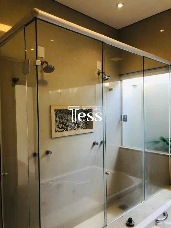 Casa de Condomínio com 5 quartos para aluguel, 370m² — foto 17 de 29