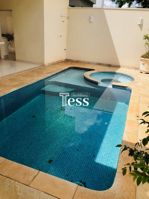 Casa de Condomínio com 5 quartos para aluguel, 370m² — foto 29 de 29