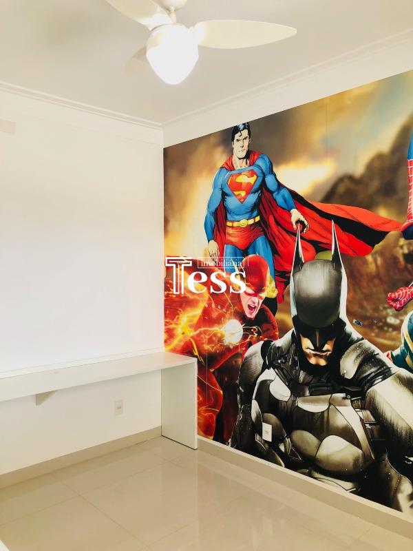 Casa de Condomínio com 5 quartos para aluguel, 370m² — foto 19 de 29