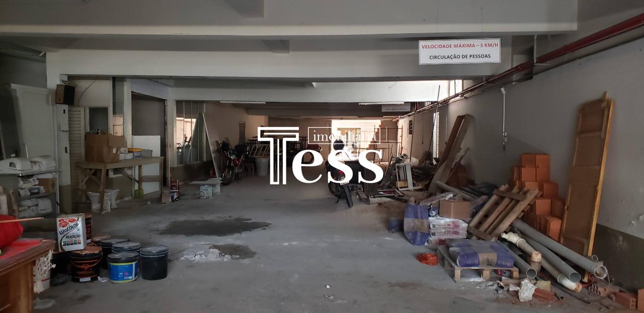 Loja / Salão / Ponto Comercial  para aluguel, 726m² — foto 2 de 7