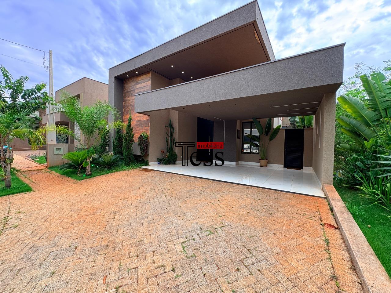Casa de Condomínio com 3 quartos à venda, 173m² — foto 1 de 31