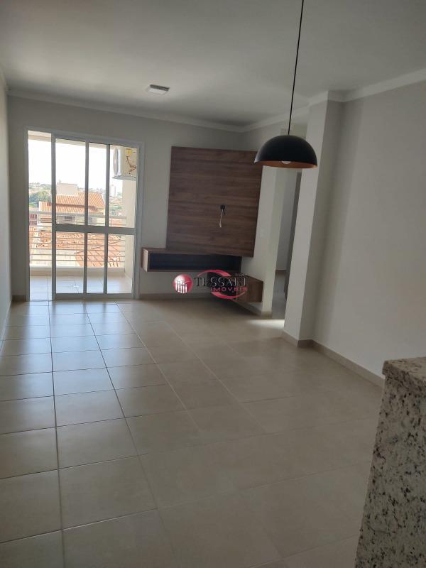 Apartamento com 2 quartos para aluguel, 68m² — foto 1 de 13