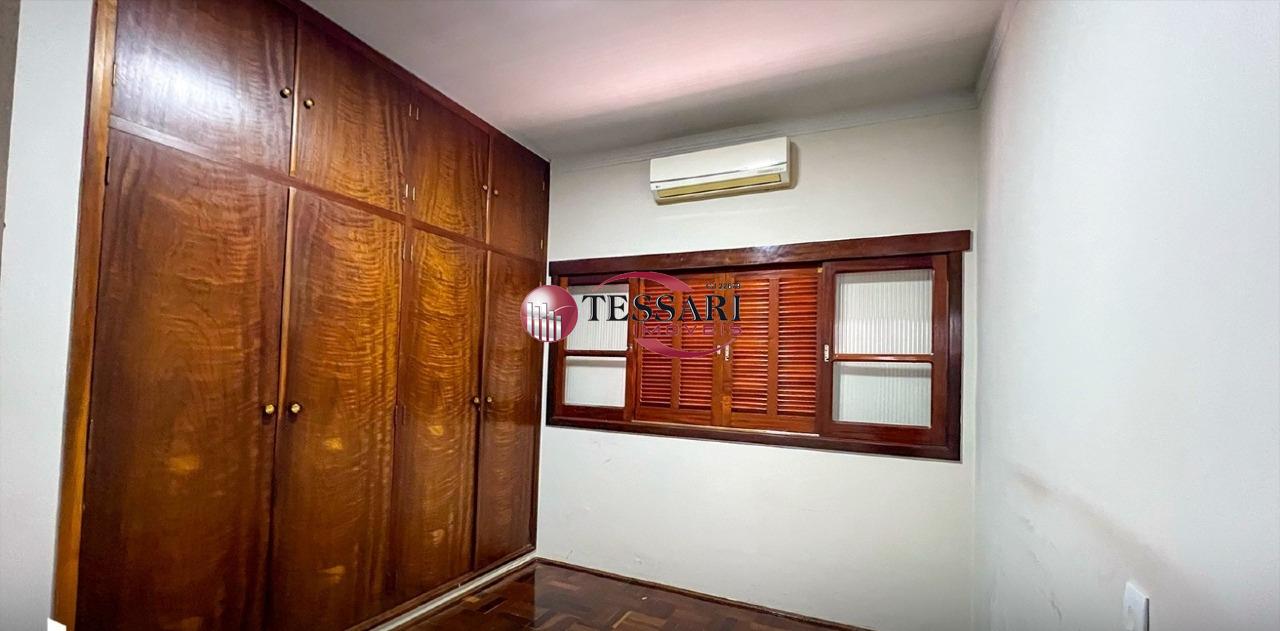 Casa com 3 quartos para aluguel, 180m² — foto 10 de 19