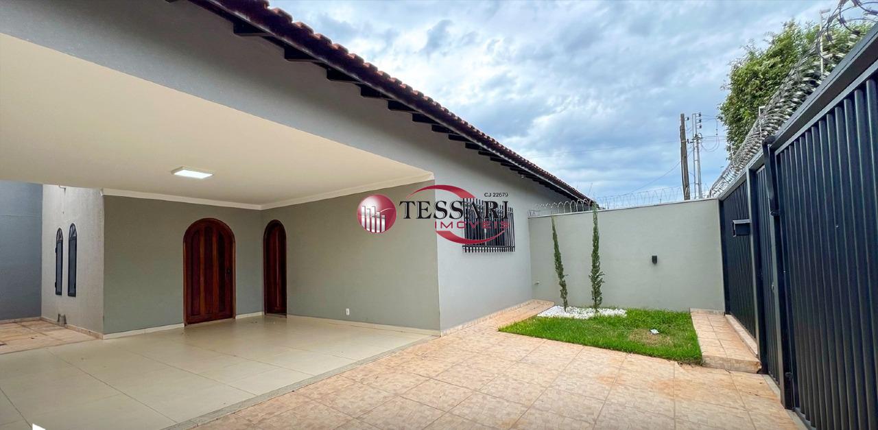 Casa com 3 quartos para aluguel, 180m² — foto 3 de 19