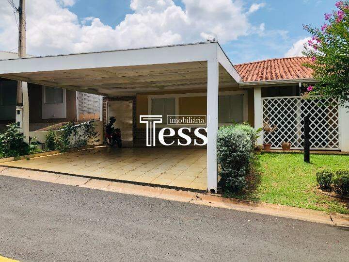 Casa de Condomínio com 3 quartos para aluguel, 110m² — foto 1 de 27