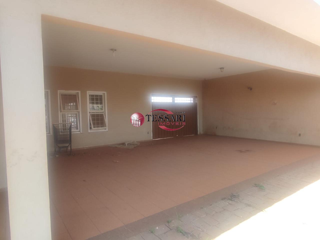 Casa com 4 quartos para aluguel, 540m² — foto 19 de 24