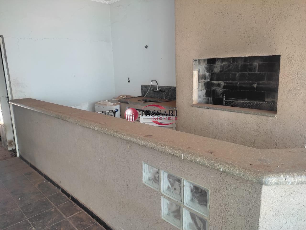 Casa com 4 quartos para aluguel, 540m² — foto 22 de 24