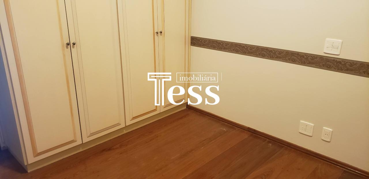 Casa de Condomínio com 4 quartos para aluguel, 380m² — foto 15 de 25