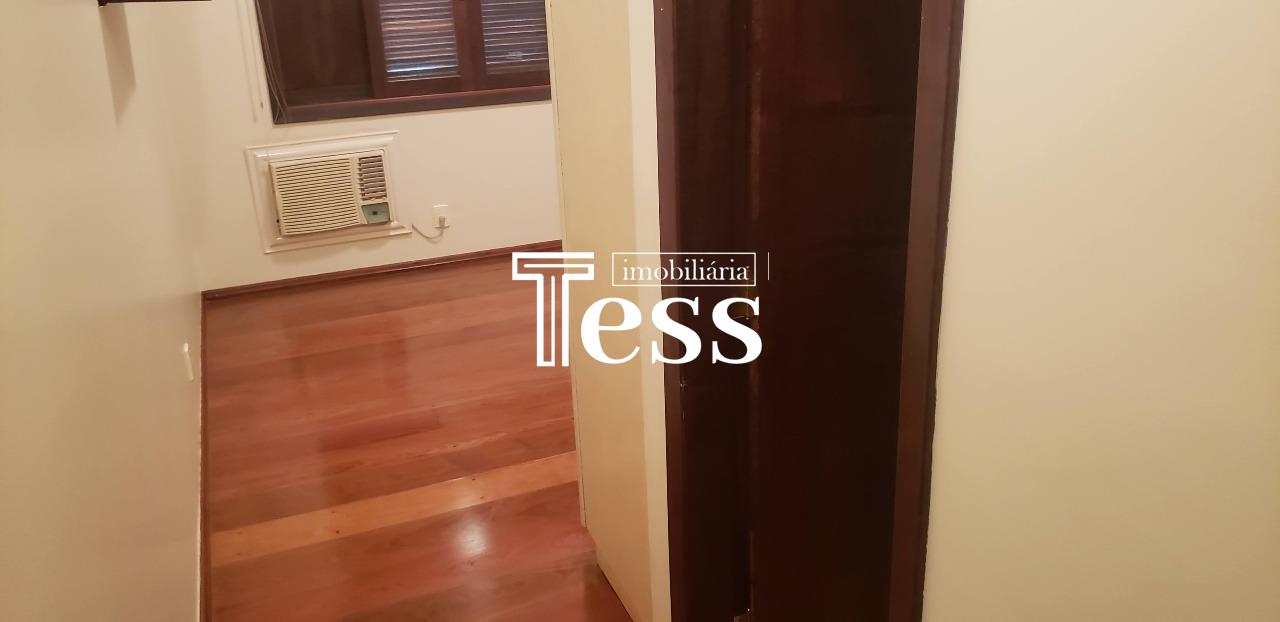 Casa de Condomínio com 4 quartos para aluguel, 380m² — foto 12 de 25