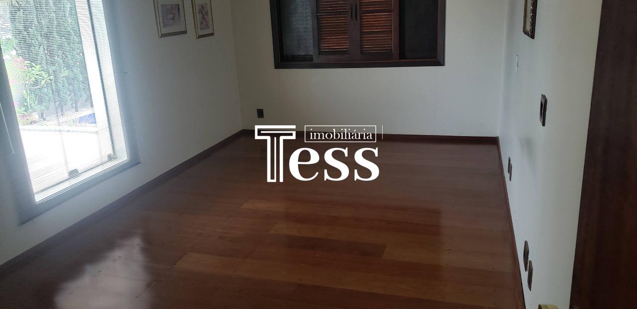 Casa de Condomínio com 4 quartos para aluguel, 380m² — foto 9 de 25