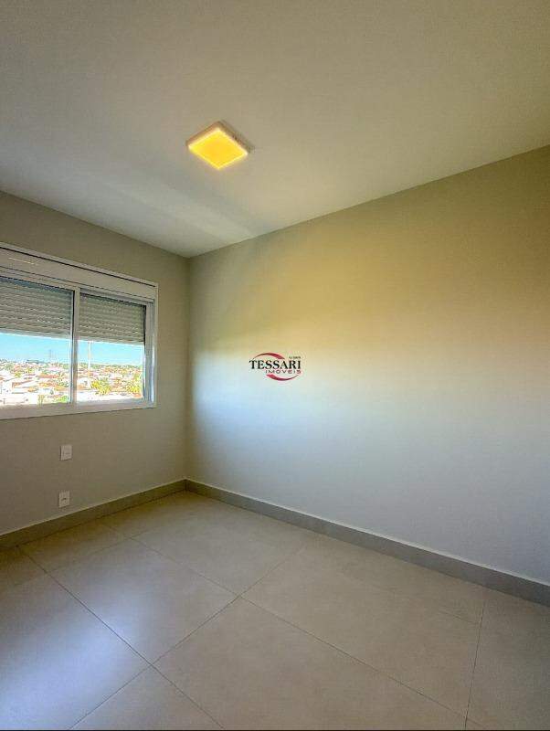 Apartamento com 3 quartos para aluguel, 147m² — foto 15 de 20
