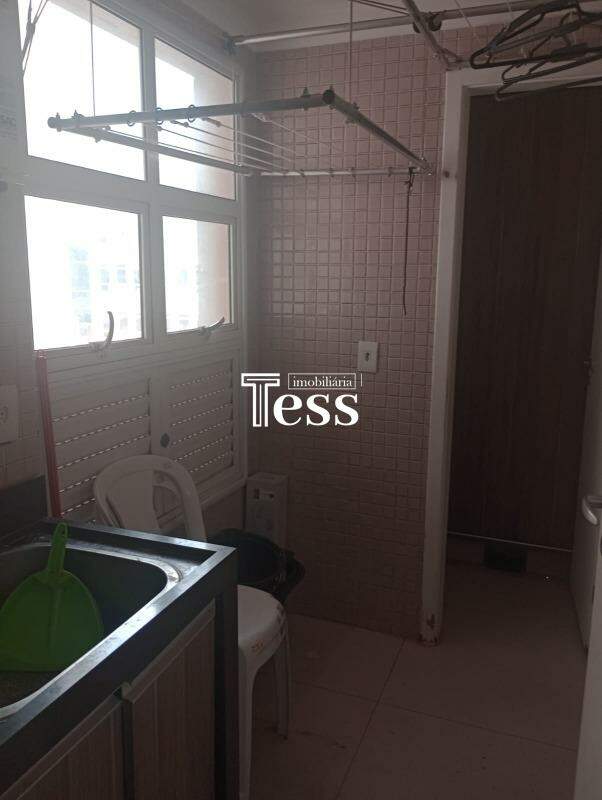 Apartamento com 3 quartos para aluguel, 136m² — foto 16 de 24
