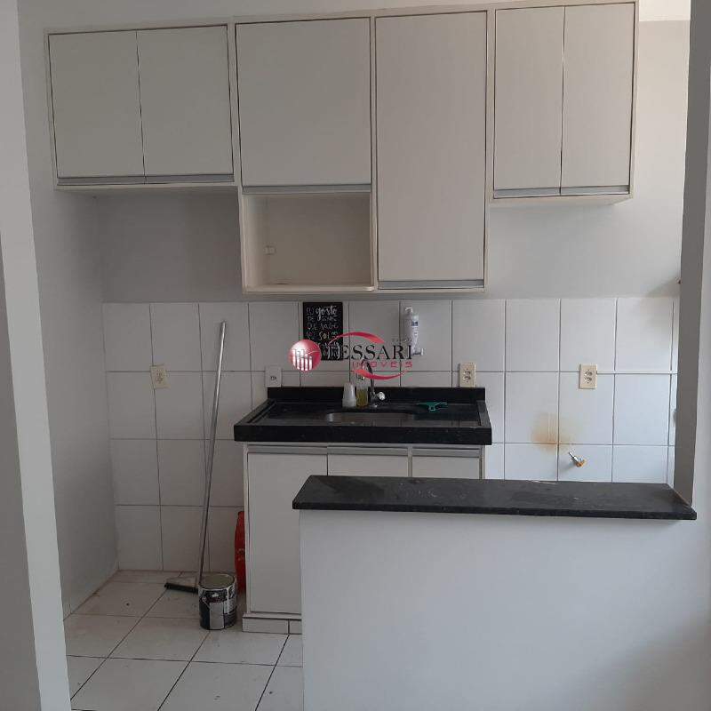 Apartamento com 2 quartos para aluguel, 50m² — foto 2 de 11
